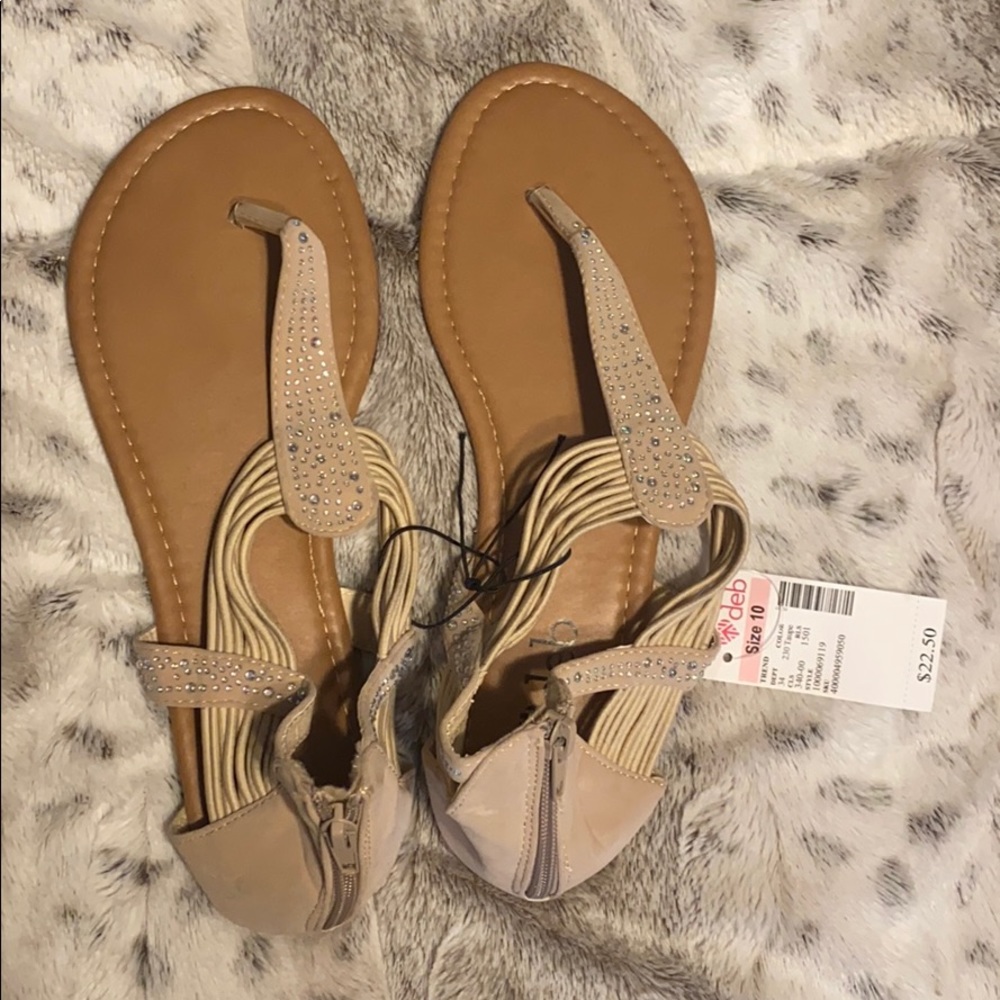 Brand New Deb tan sandals